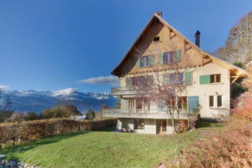 Saint Éloi - Panoramic view - Mont Joly - Central