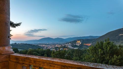  Villa Milani 14, Emma Villas in Spoleto