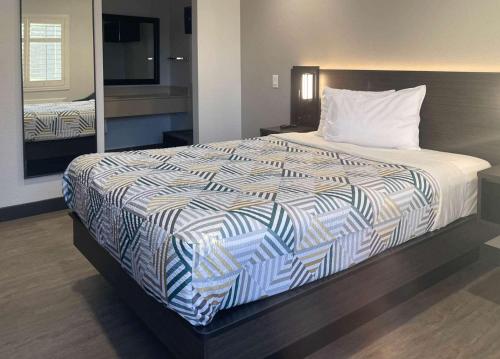 Tustin, CA – Orange County in Tustin, USA