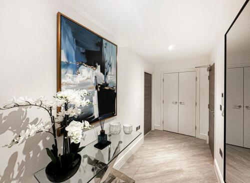 2 Bedroomed apt by Sefton Park and Spire Hospital, Liverpool (photo 6)