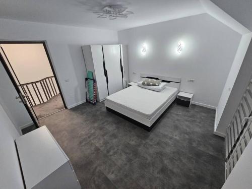 Comfy & Cozy Apartament 2, Rădăuţi (Foto 4)