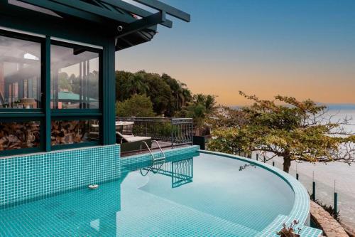 Vivenda da Magia Casa Floripa - Mansão Pé na Areia