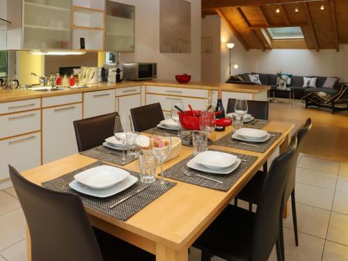 Apartment Brigitte by Interhome, Zermatt (photo 3)