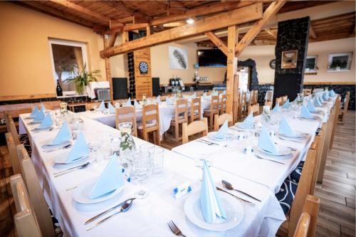 Restaurant, Hotel Taurus in Radvanice a Bartovice