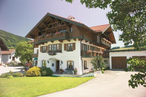 Ferienwohnungen Beim Zellerbäck - Apartment - Ruhpolding