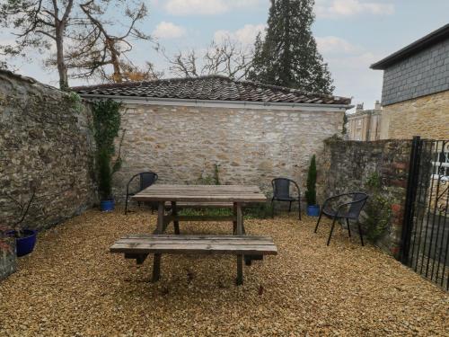 Aldrich Cottage - image 13