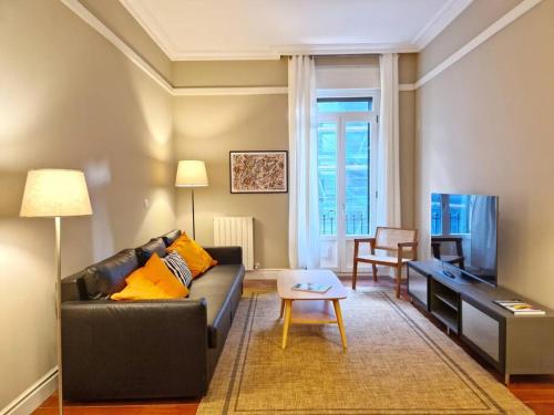 GRAN VÍA Bilbao & Parking gratis by ALOHA Bilbao 3