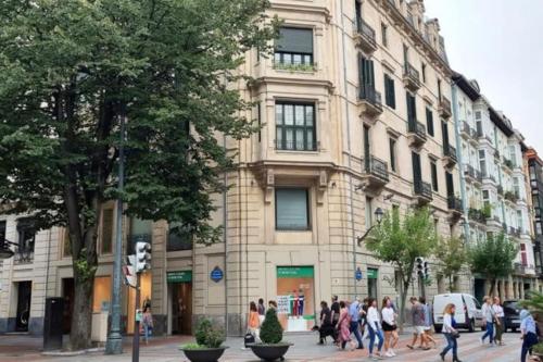 GRAN VÍA Bilbao & Parking gratis by ALOHA Bilbao 4