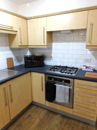 Fabulous 2 bed apt 10 mins from City Centre