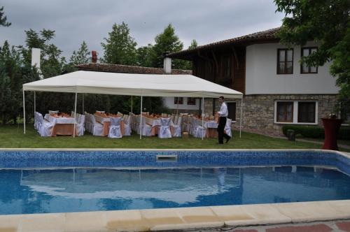 Hotel Izvora - image 11