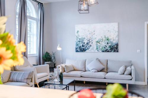 New! Stylish City-Centre Flat w/parking, Sleeps 4!, Birmingham (photo 5)