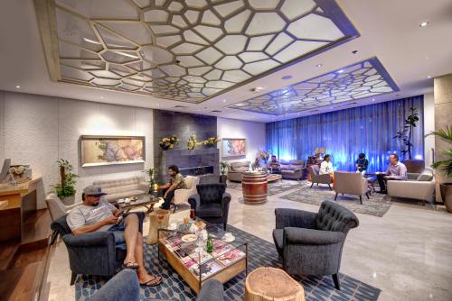 ล็อบบี้, แกรนเดอร์ โฮเทล (Grandeur Hotel) in อัล บาร์ชา