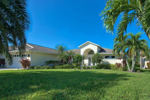 Villa image 2
