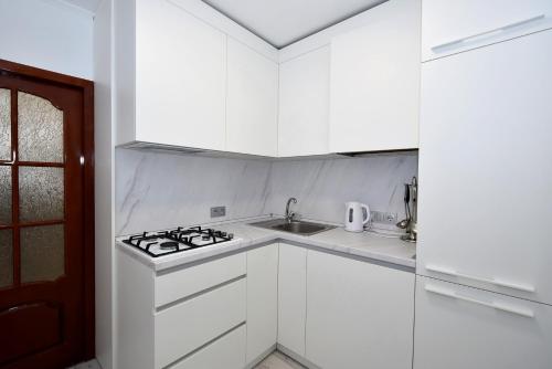 2 bedrooms, 3 beds