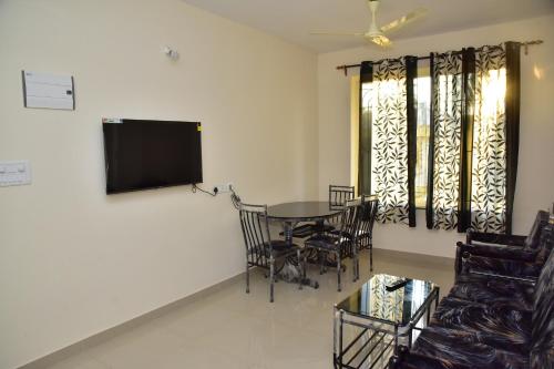 Fieldstone Lovely 2 BHK AC Apartment