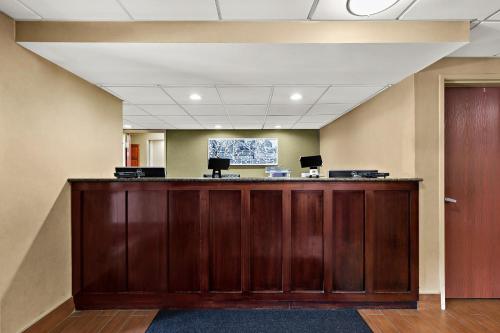 Sleep Inn & Suites near Joint Base Andrews-Washington Area in Morningside, USA