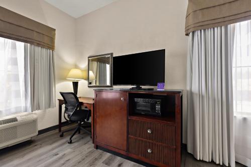 Sleep Inn & Suites near Joint Base Andrews-Washington Area