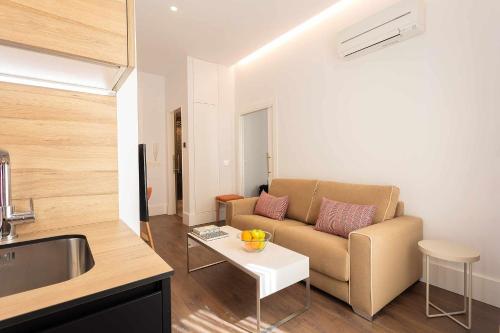 Apartment with Balcony image 10