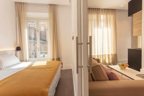 Apartment with Balcony image 3