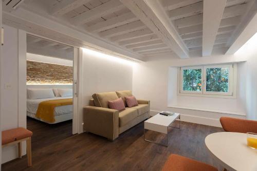 Standard Apartment room in Casa Miravalle Catedral