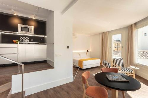 Casa Miravalle Catedral near La Madraza