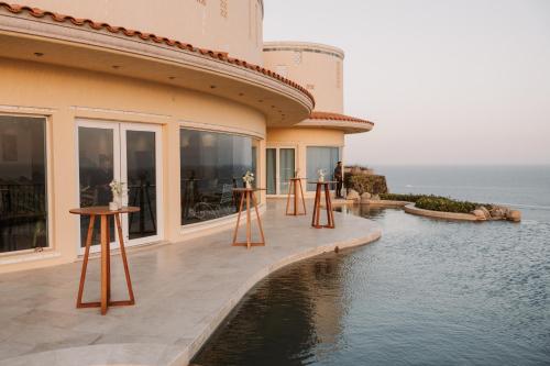 Villa image 10
