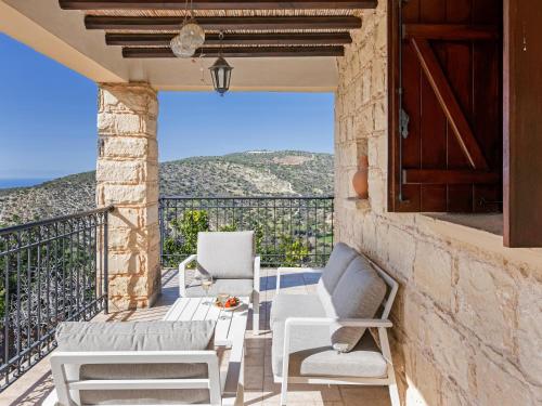 Erkély/terasz, Sea-View Retreat - Villas with Private Pools in Peristerona