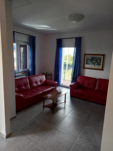  Ca´ LUCIANO Cinque Terre, wifi, aria condizionata in Castelnuovo Magra