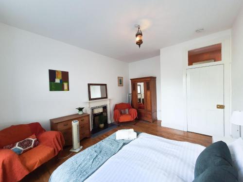 Edinburgh Charming Old Town Apartment, Edinburgh (photo 6)
