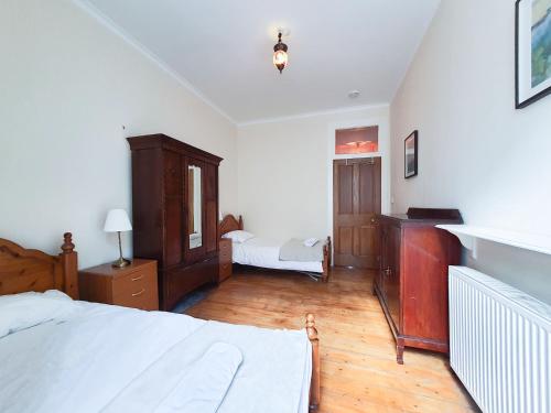 Edinburgh Charming Old Town Apartment, Edinburgh (photo 9)