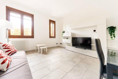 Appartamento Unico a Bologna con 3 Camere e Parcheggio Gratuito, Boloňa (fotografie 4)