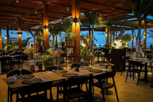 Restaurant, Terrou-Bi in Dakar