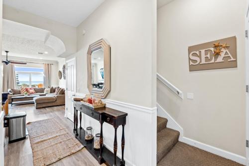 Southern Exposure Beach Home - image 11