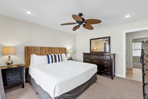 Southern Exposure Beach Home - image 14