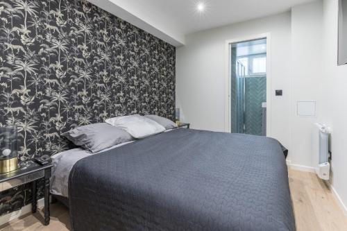 Au pied du Sacré coeur - 5 pers