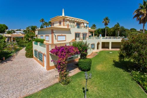 Villa Nenufa by Villa Plus - image 4
