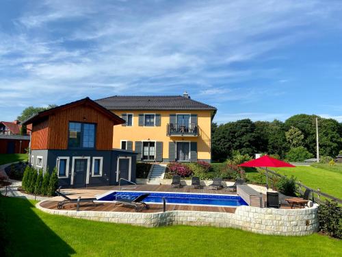 花園, Landhaus Waltersdorf - Pool & Wellness in 霍恩斯泰因