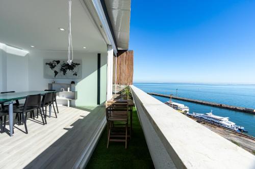 Cacilhas Riverview!, Almada