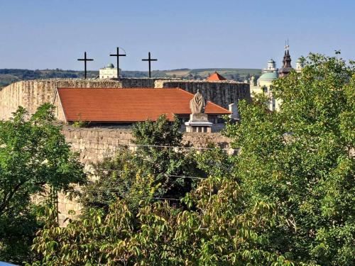 Aparthotel Orient - image 12