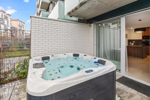 LAM Jegeho Alej - JACUZZI - FREE PARKING, Bratislava