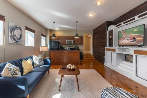 Explore OTR and Downtown from a Parkside Condo