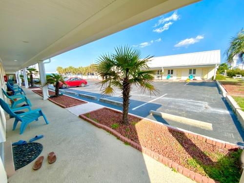 Island Inn of Atlantic Beach – Atlantic Beach, NC