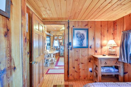 Autumnsong Fireside Cabin-Walk to DT Buena Vista - image 2