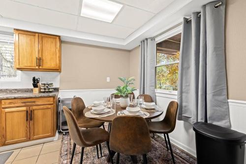 Cozy 3BR Home Friendly City of Hazel Park in Hazel Park, USA