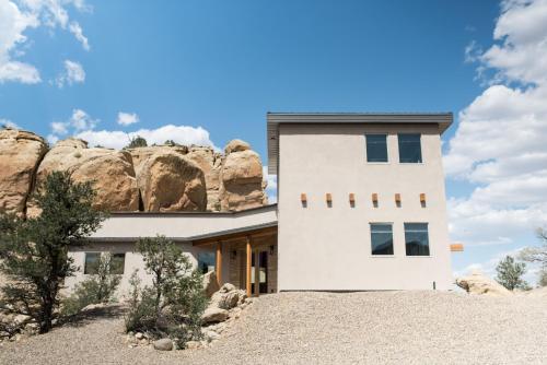 Escalante Cliff House