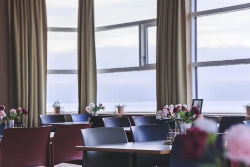 餐廳, The Cliff Hotel in 內斯克伊斯塔澤