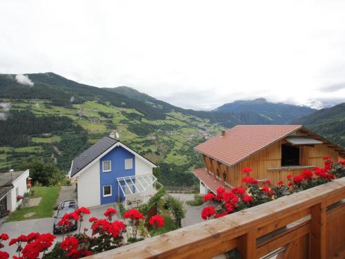 Nice holiday home in Hochgallmigg with terrace