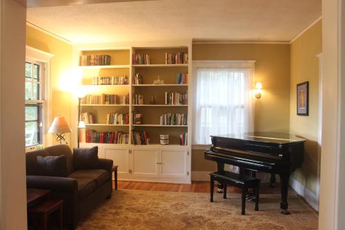 Brown Street Inn Bed and Breakfast in Iowa City, USA