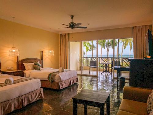 Palm Beach Resort & Spa in Labuan