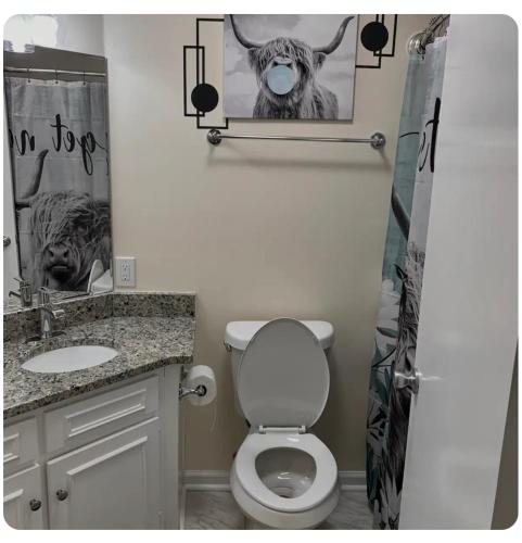 Blue Ivey Estates - 5 miles from Ft. Moore in Columbus, USA